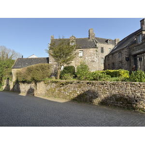 Picture France Locronan 2026-04 111 - Sightseeing Locronan