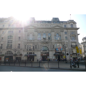 Picture United Kingdom London Shaftesbury Avenue 2007-09 79 - Car Shaftesbury Avenue