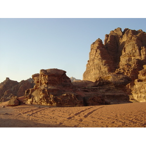 Picture Jordan Wadi Rum Desert 2004-10 11 - Perspective Wadi Rum Desert