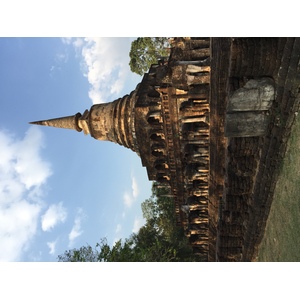 Picture Thailand Si satchanalai historical park 2014-12 64 - Car Si satchanalai historical park