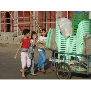 Picture Myanmar Myeik (Mergui) 2005-01 61 - Car Myeik (Mergui)