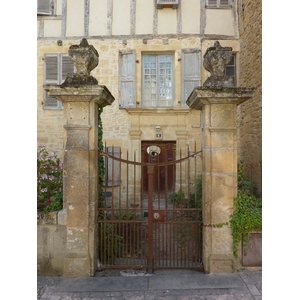 Picture France Sarlat la Caneda 2009-07 83 - Tourist Sarlat la Caneda