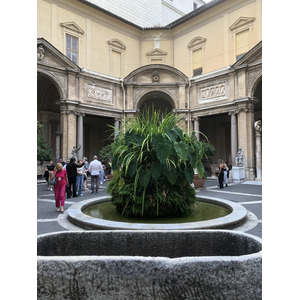 Picture Italy Rome Vatican Museum 2024-09 97 - Tourist Vatican Museum