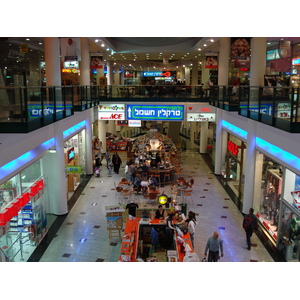 Picture Israel Haifa Haifa mall 2006-12 9 - Flights Haifa mall
