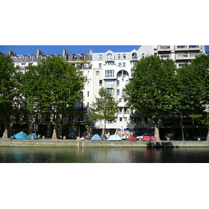 Picture France Paris Canal St Martin 2007-08 171 - Perspective Canal St Martin