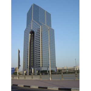 Picture United Arab Emirates Dubai 2005-11 11 - Car Dubai