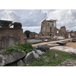 Picture Italy Rome Roman Forum 2024-09 101 - Tourist Roman Forum