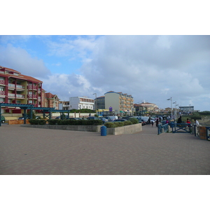 Picture France Lacanau 2007-08 75 - Shopping Mall Lacanau