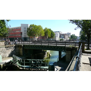 Picture France Paris Canal St Martin 2007-08 69 - Picture Canal St Martin