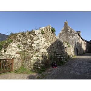 Picture France Locronan 2026-04 16 - Sightseeing Locronan