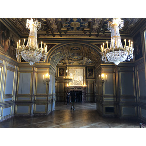 Picture France Fontainebleau 2019-04 31 - Flights Fontainebleau