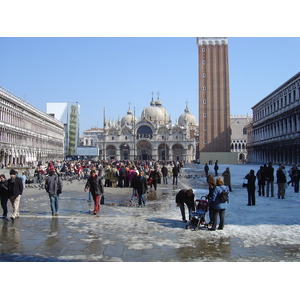 Picture Italy Venice 2005-03 64 - Store Venice