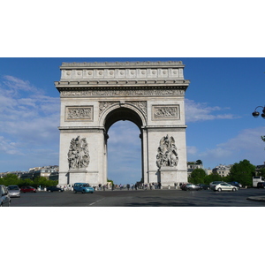 Picture France Paris Etoile and Arc de Triomphe 2007-05 138 - Perspective Etoile and Arc de Triomphe