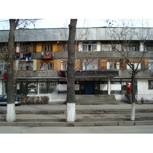 Picture Kazakhstan Almaty 2007-03 84 - Car Almaty