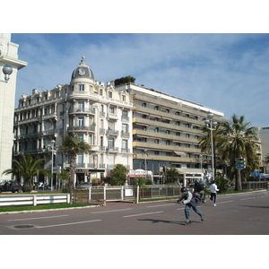 Picture France Nice 2007-02 75 - Road Nice