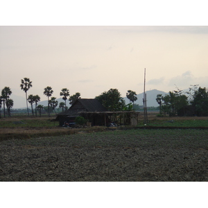 Picture Myanmar Road from Dawei to Maungmagan beach 2005-01 41 - Picture Road from Dawei to Maungmagan beach