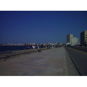 Picture Cuba Havana 1999-04 55 - Road Havana