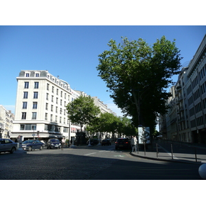 Picture France Paris Etoile and Arc de Triomphe 2007-05 56 - Flight Etoile and Arc de Triomphe