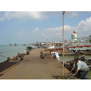 Picture Myanmar Myeik (Mergui) 2005-01 15 - Flight Myeik (Mergui)