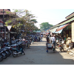 Picture Myanmar Myeik (Mergui) 2005-01 156 - Trail Myeik (Mergui)