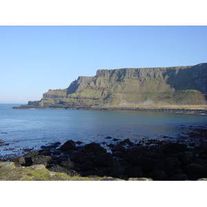 Picture North Ireland Giant's Causeway 2001-02 8 - Road Giant's Causeway