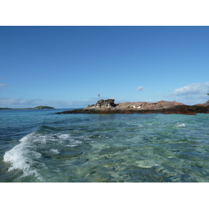 Picture Fiji Castaway Island 2010-05 101 - Perspective Castaway Island