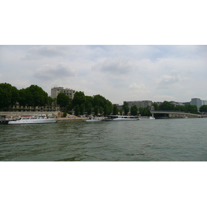 Picture France Paris Seine river 2007-06 186 - Car Seine river
