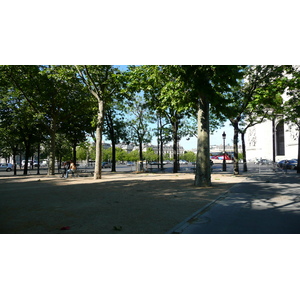 Picture France Paris Etoile and Arc de Triomphe 2007-05 90 - Perspective Etoile and Arc de Triomphe