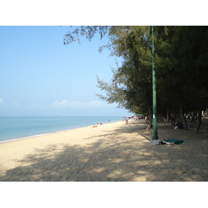 Picture Thailand Pattaya Dongtan beach 2008-01 24 - Car Dongtan beach