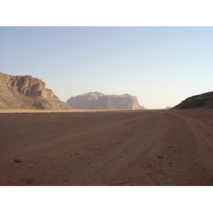 Picture Jordan Wadi Rum Desert 2004-10 68 - Trail Wadi Rum Desert