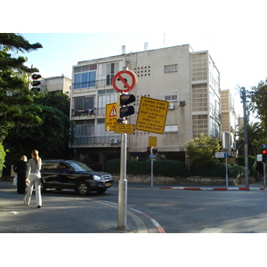 Picture Israel Tel Aviv 2006-12 55 - Road Tel Aviv