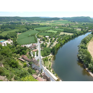 Picture France Beynac Castle 2009-07 92 - Road Beynac Castle