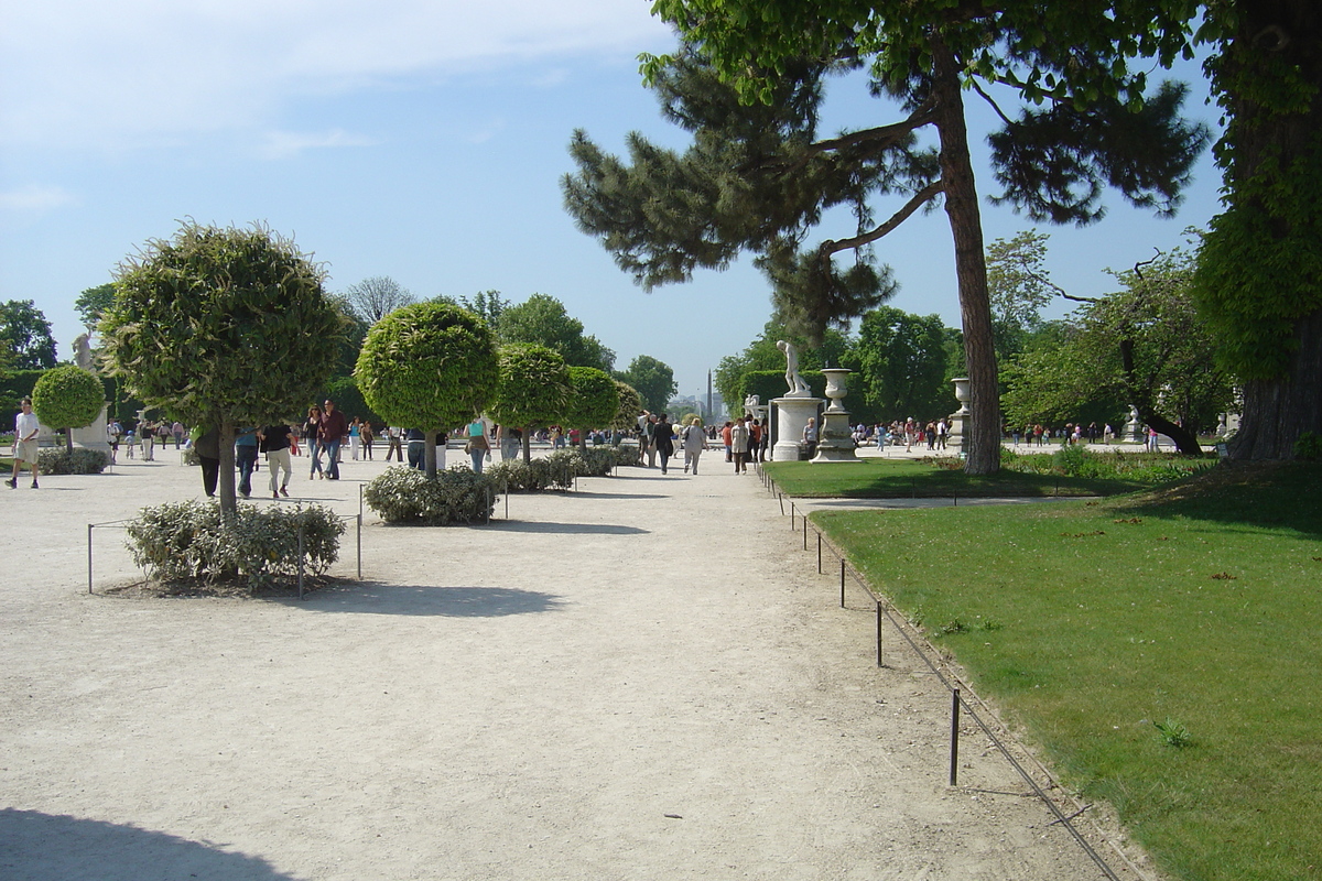 Picture France Paris Garden of Tuileries 2007-05 167 - Rain Season Garden of Tuileries