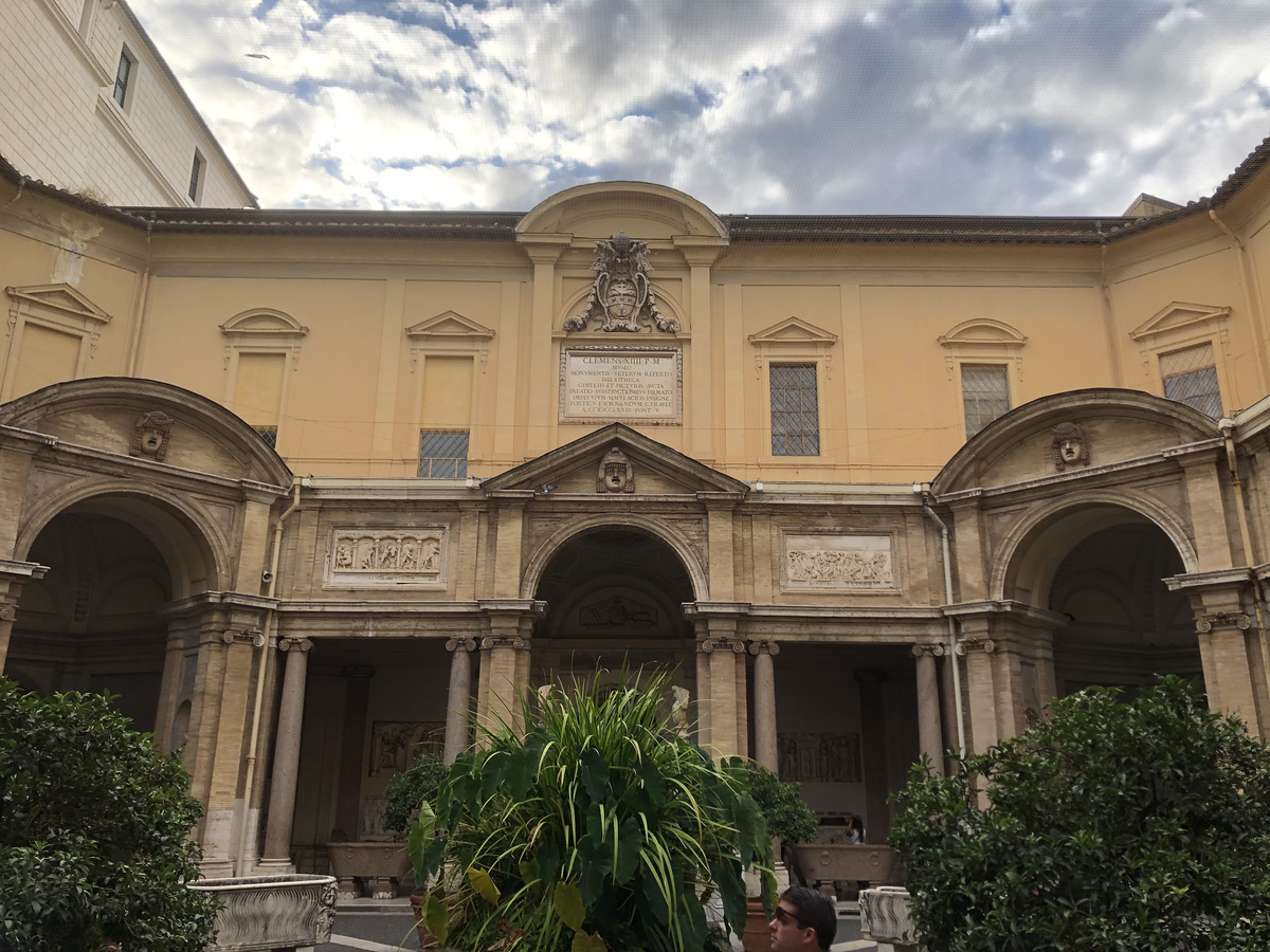 Picture Italy Rome Vatican Museum 2024-09 239 - Sunset Vatican Museum