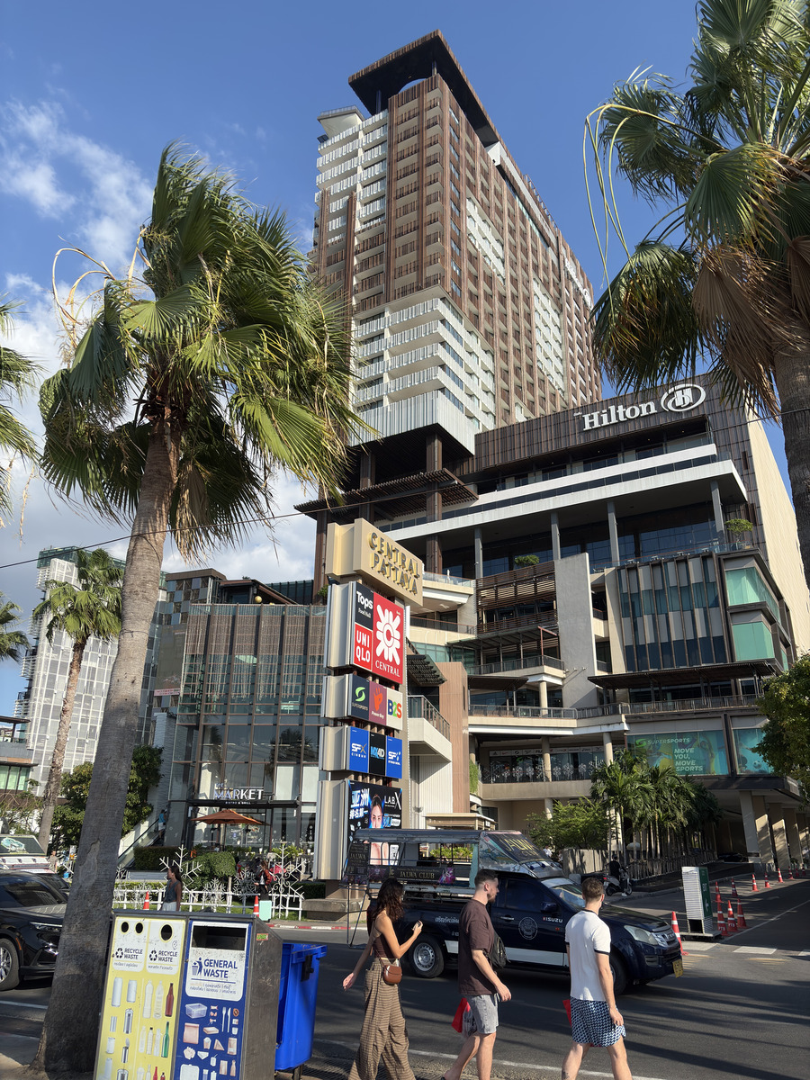 Picture Thailand Pattaya 2025-12 8 - Savings Pattaya