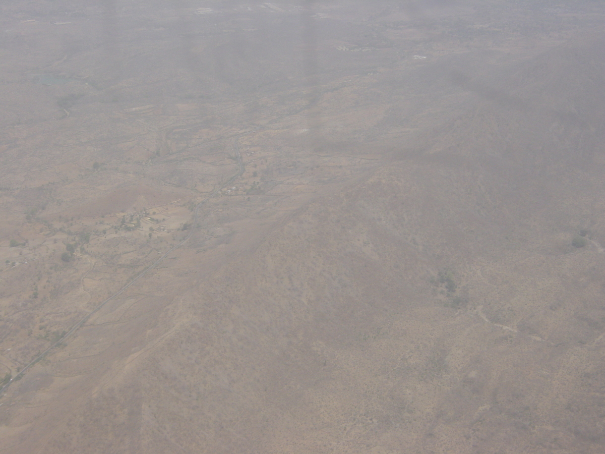 Picture India From the sky 2003-05 1 - Waterfall From the sky