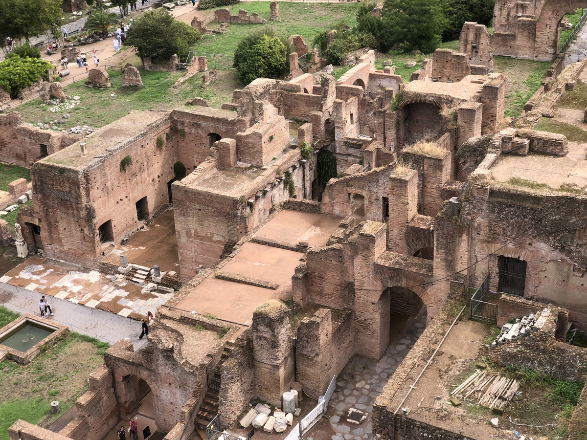 Picture Italy Rome Roman Forum 2024-09 29 - Lakes Roman Forum