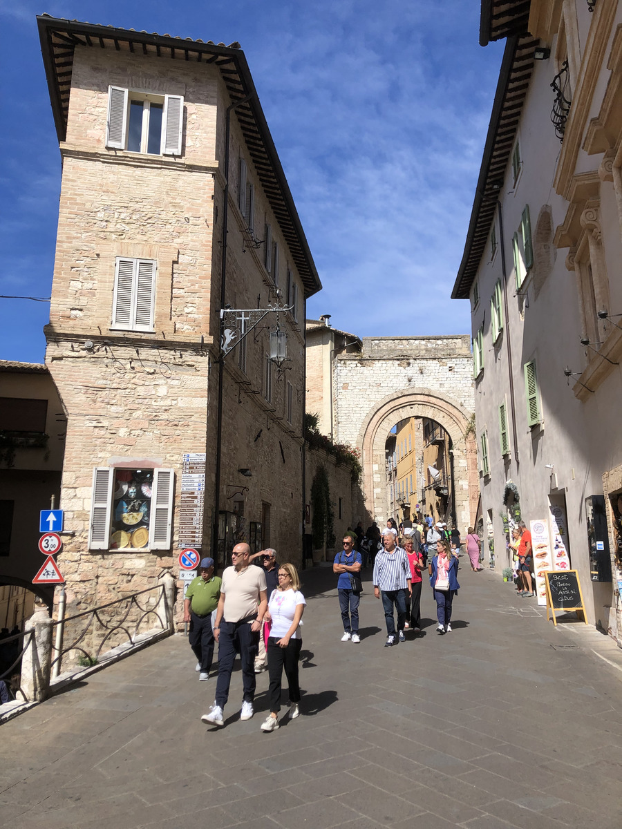 Picture Italy Assisi 2024-09 80 - Restaurants Assisi
