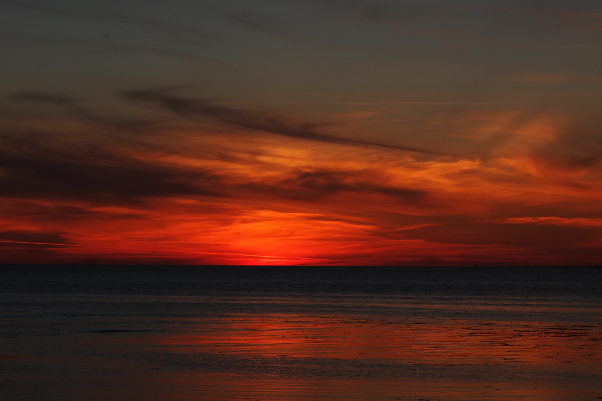Picture France La Plaine sur mer Sunset 2012-08 26 - City Sunset