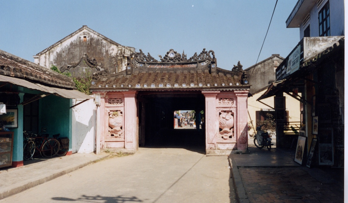 Picture Vietnam 1996-03 9 - Resort Vietnam