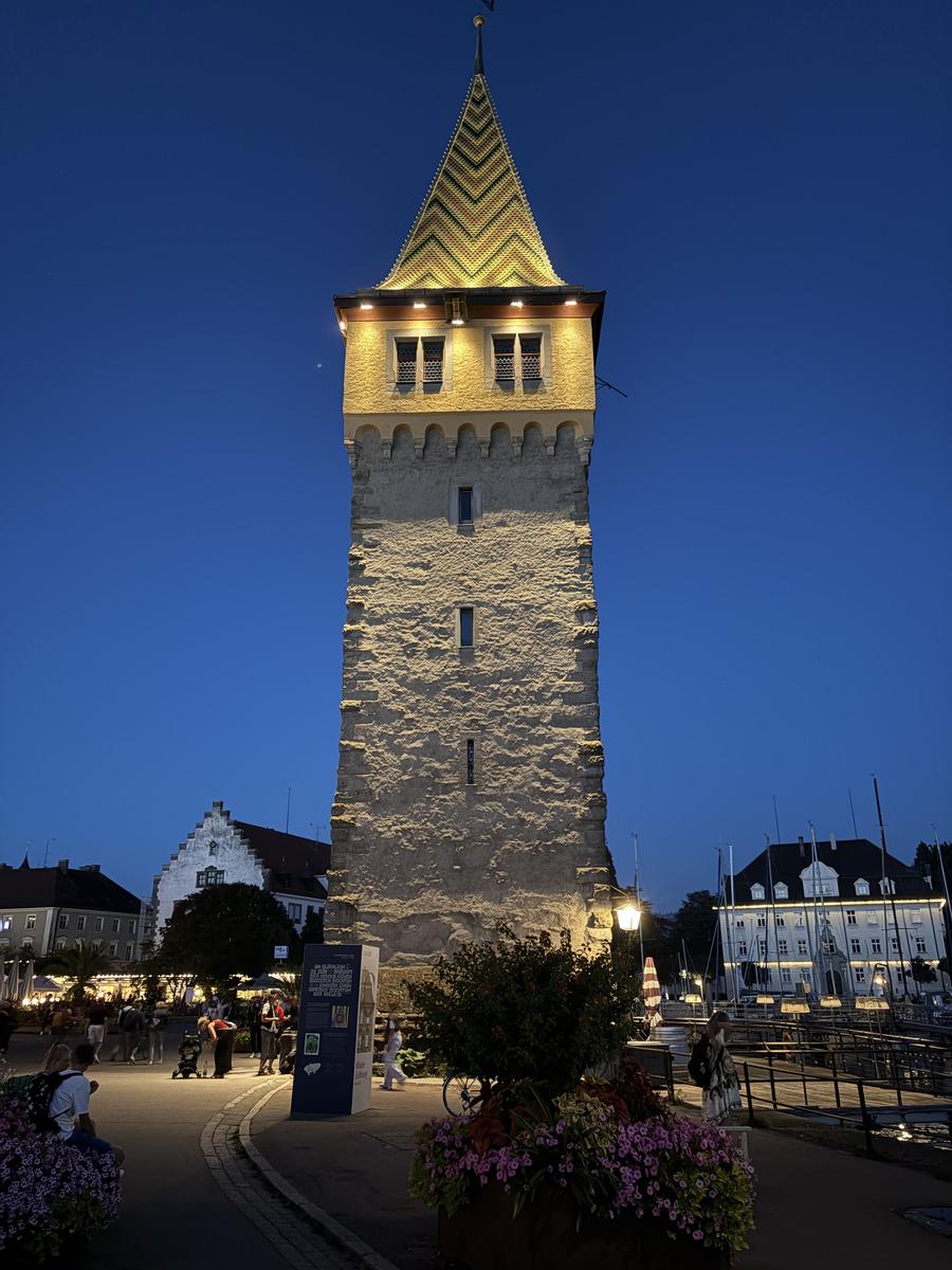 Picture Germany Lindau 2025-09 90 - Monument Lindau