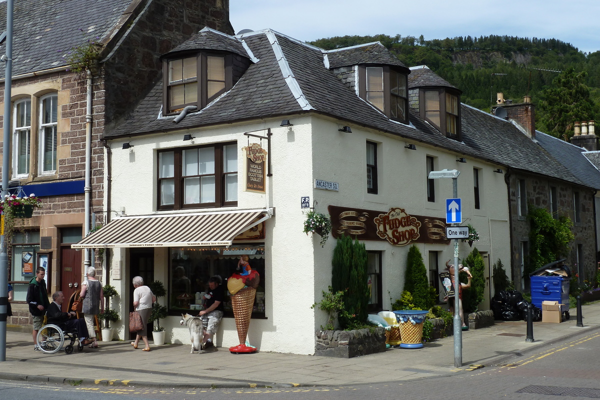 Picture United Kingdom Scotland 2011-07 235 - Savings Scotland