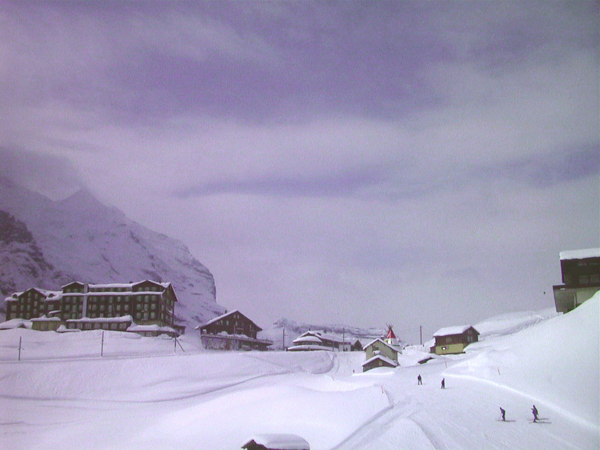 Picture Swiss Grindelwald 1999-04 9 - Hotel Pools Grindelwald