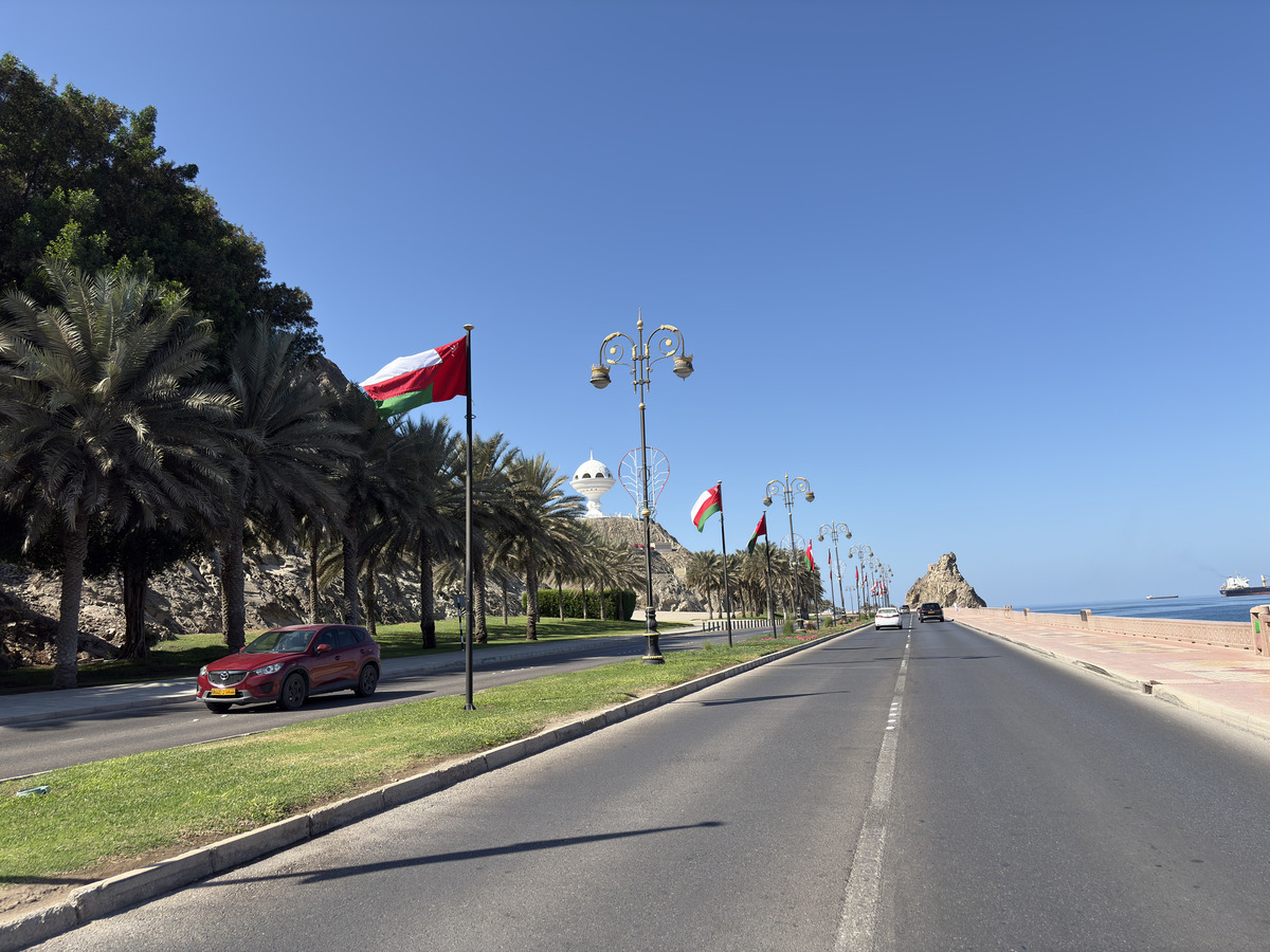 Picture Oman Mascate 2025-11 26 - Transport Mascate