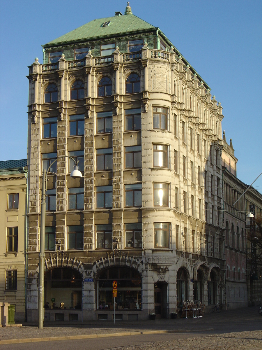 Picture Sweden Gothenburg 2005-04 81 - Spring Gothenburg