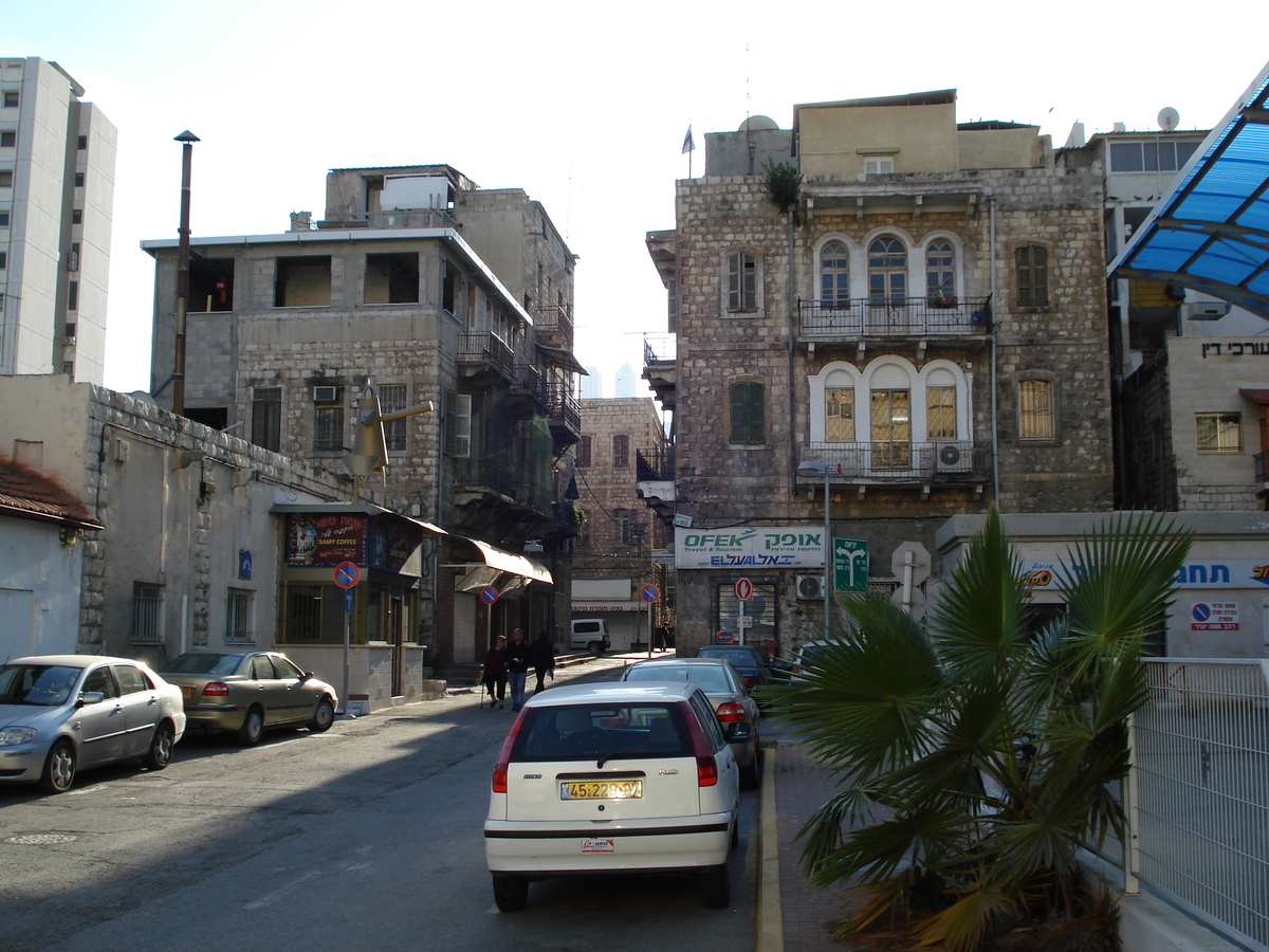 Picture Israel Haifa 2006-12 10 - Streets Haifa