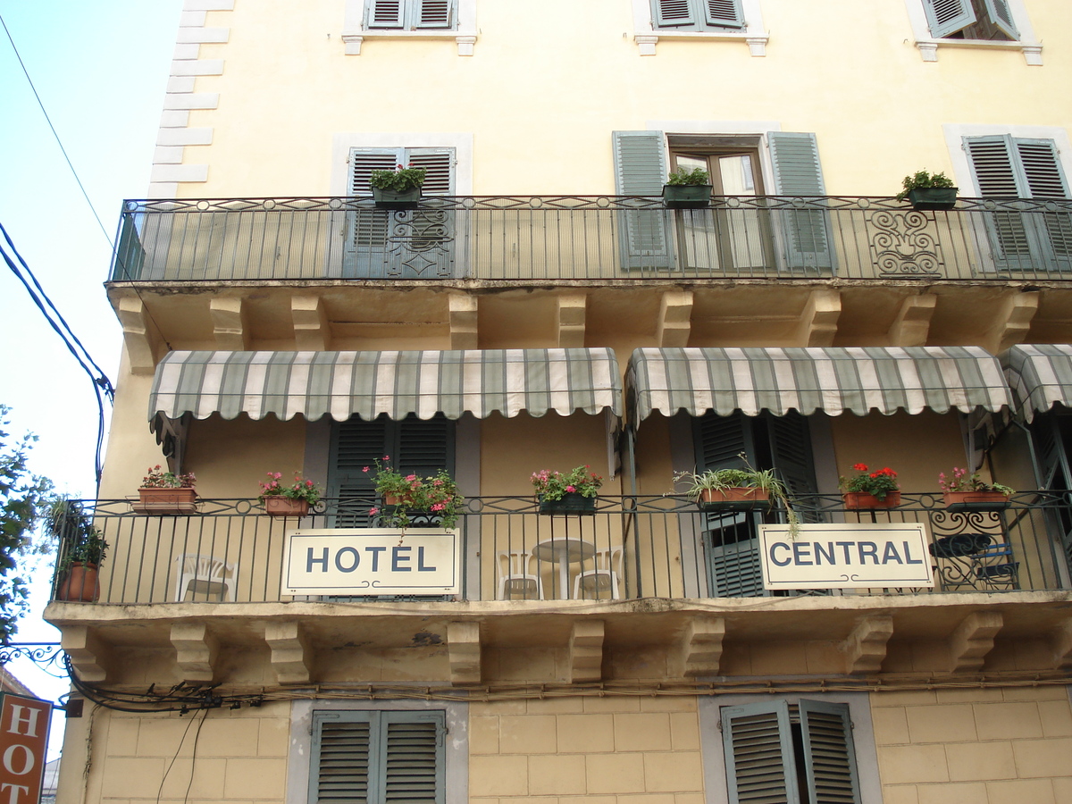 Picture France Corsica Bastia 2006-09 42 - Hot Season Bastia
