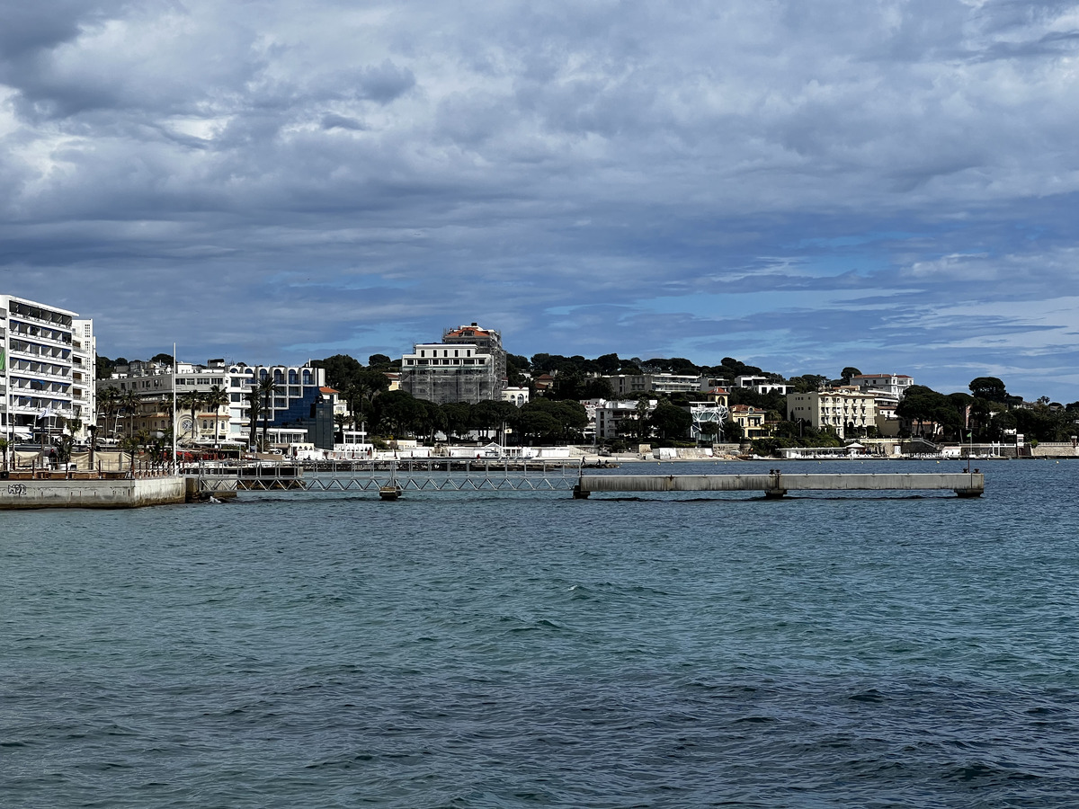 Picture France Antibes 2024-04 56 - Lands Antibes