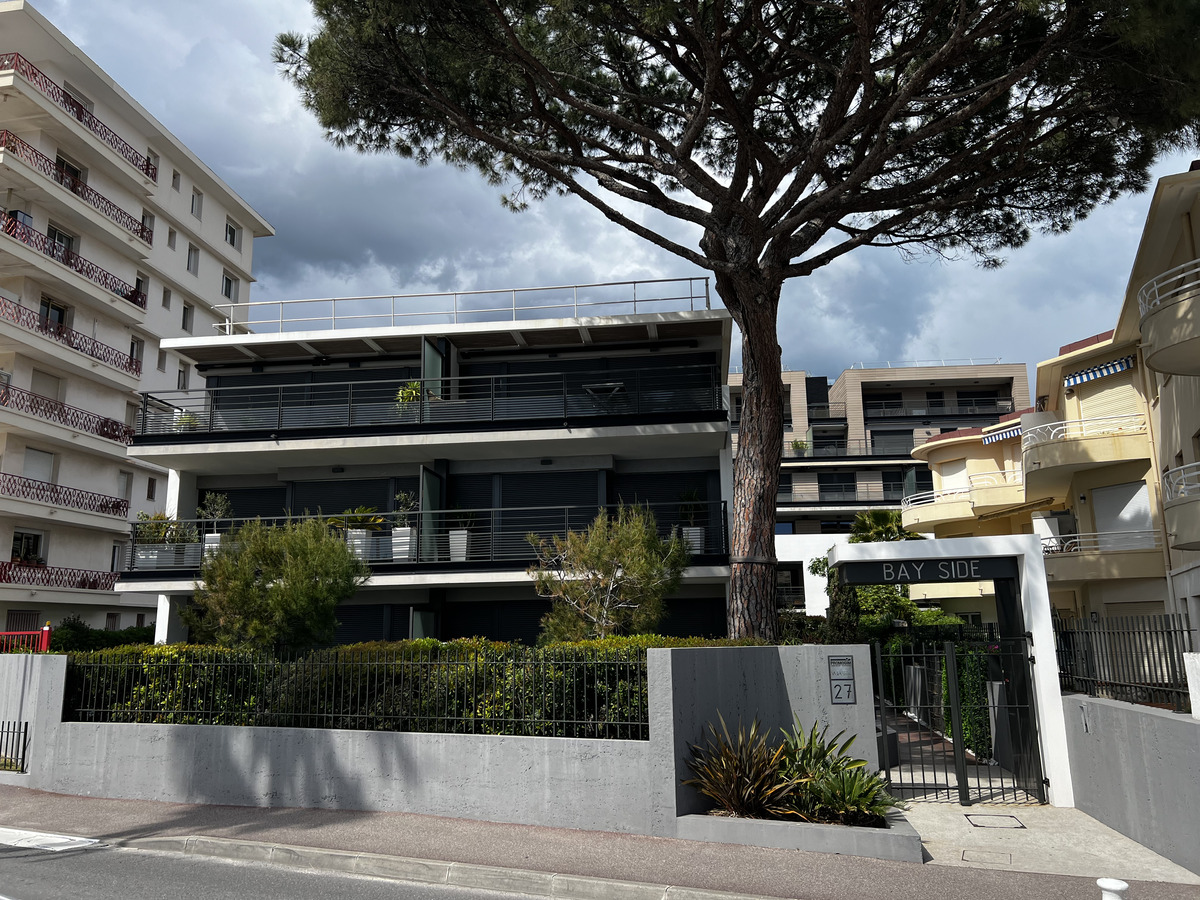 Picture France Antibes 2024-04 26 - Resort Antibes