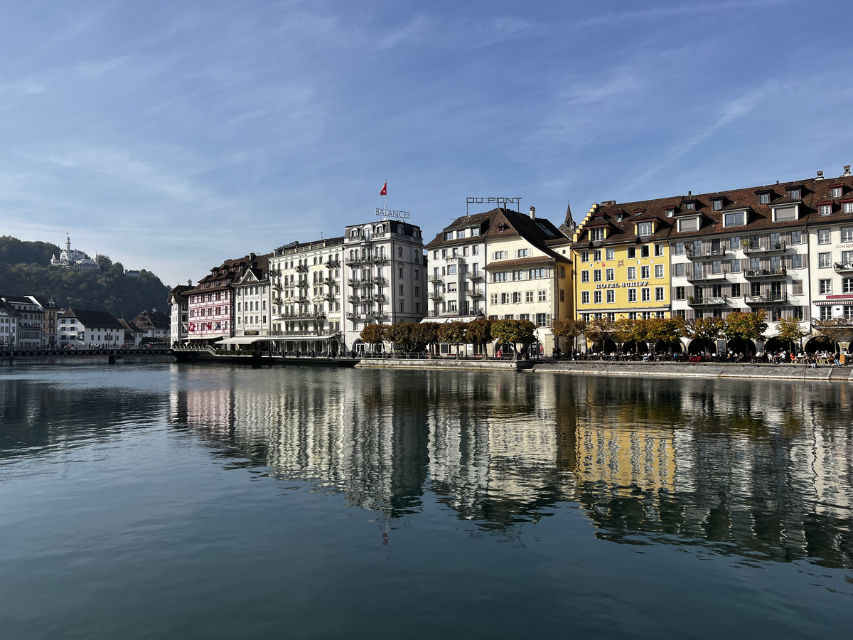 Picture Swiss Luzern 2023-10 15 - Cheap Room Luzern